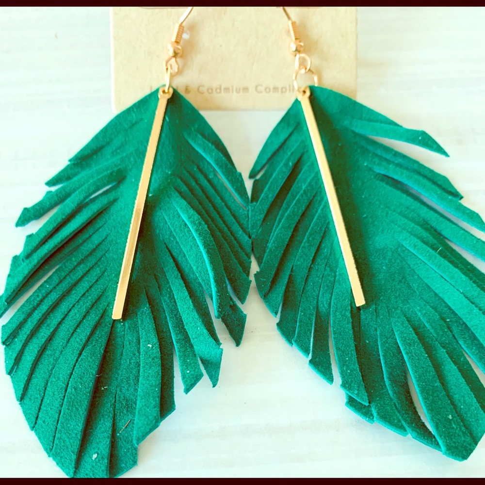Prizzypbela fashionista earrings